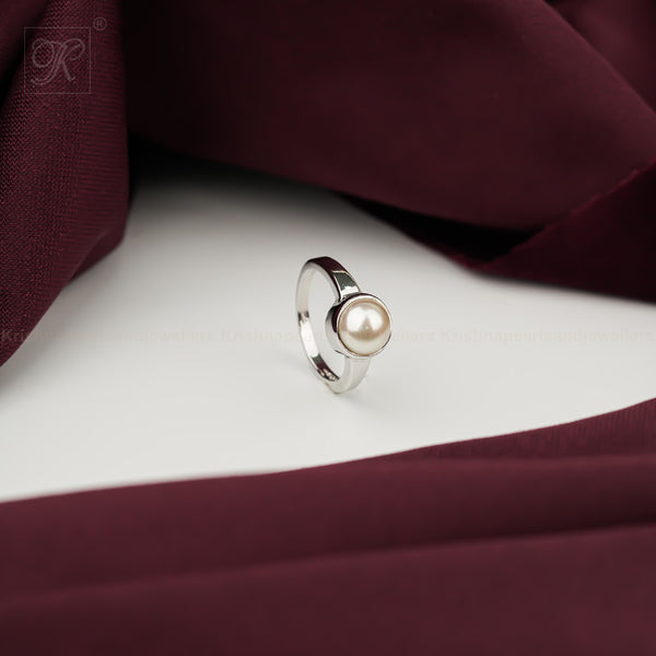 Essential Elegance: Classic White Pearl | Krishna Pearls and Jewellers