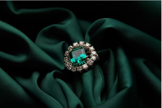 Importance of Gold Jewellery in Indian Culture