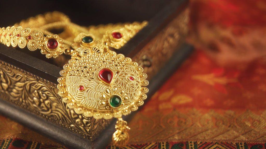 Gold necklace designs - One for every need