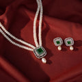 Emerald Like Green Square Pendant Pearl Jewelry for Women