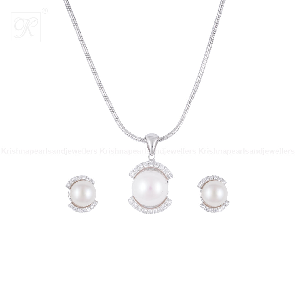Crescent Charm Pearl Set – CZ-Kissed Creamy | Krishna Pearls and Jewellers