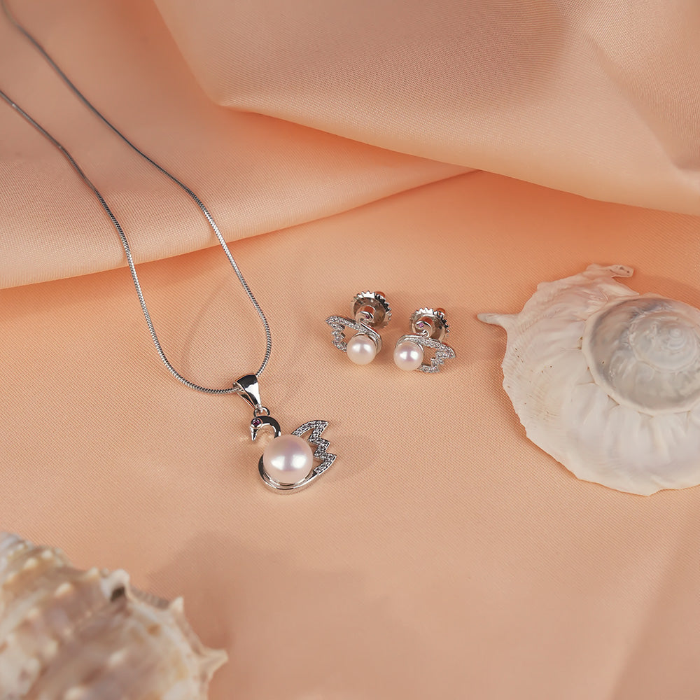 Swan Freshwater Pearl Pendant Set