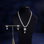 Elegant Freshwater Pearl Necklace & Earrings Set