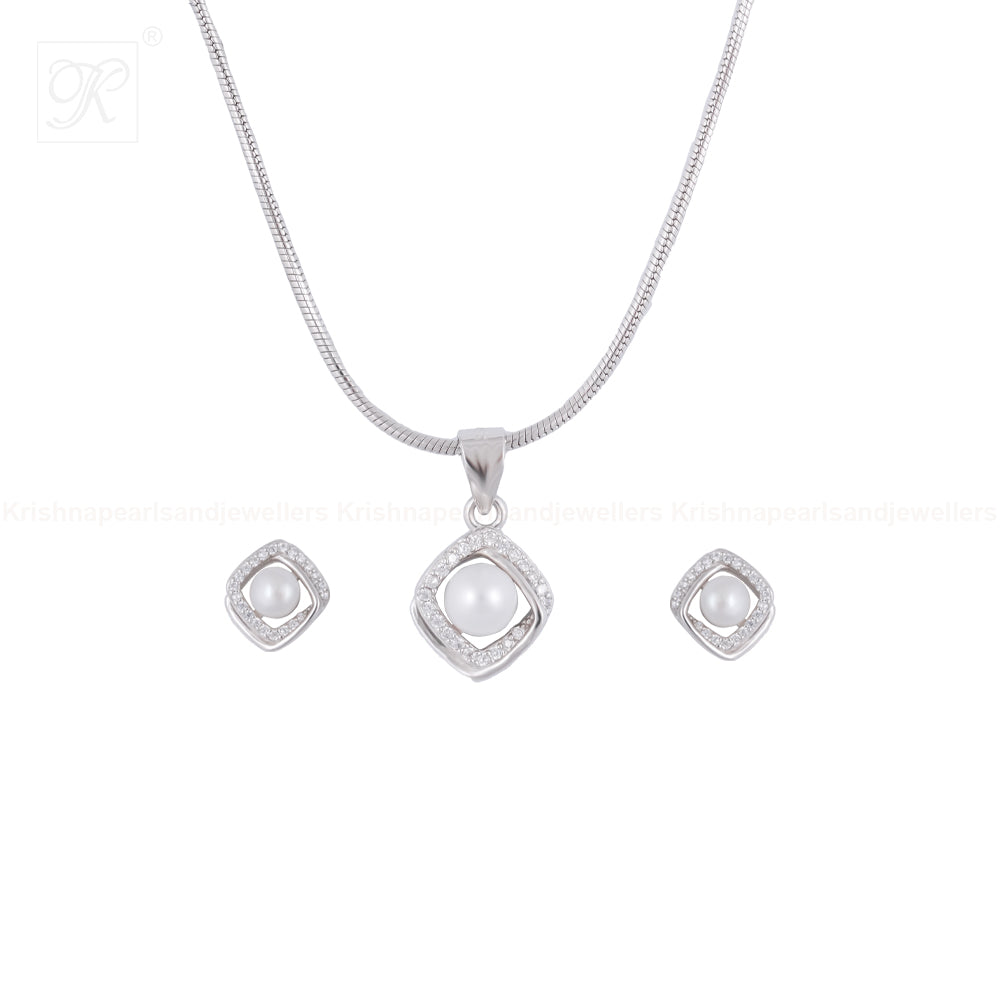 Diamond Frame White Pearl Ensemble | Krishna Pearls and Jewellers