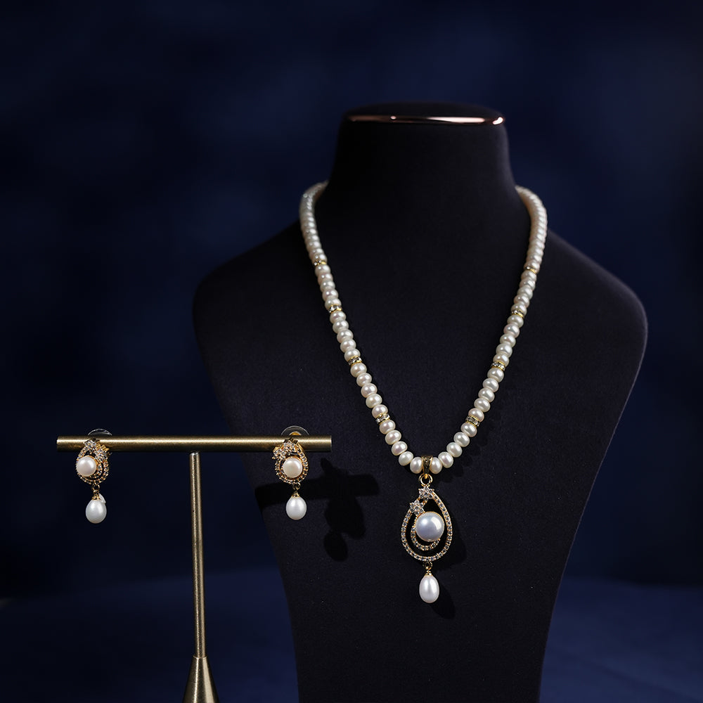 Freshwater Pearl Necklace & Earrings Set for Women