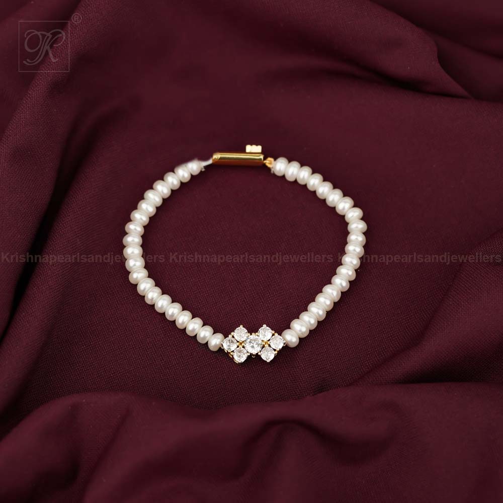 Radiant Bloom: White Pearl Bracelet with | Krishna Pearls and Jewellers