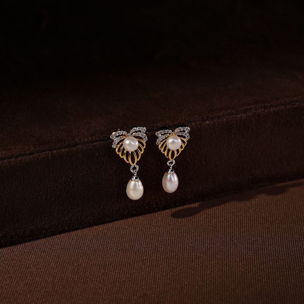 Palm Leaf Pearl Pendant Set with Drop Earrings