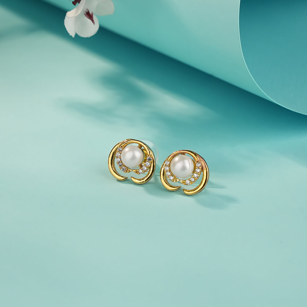 Elegant Pearl Necklace with Gold-Tone Pendant, Pearl Bracelet & Matching Earrings | Premium Pearl Jewellery Combo Set for Women