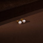 Classic Freshwater Pearl Pendant & Stud Earrings Set