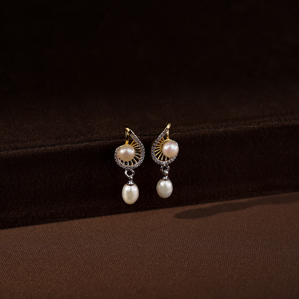 Radiant Pearl Drop Pendant & Earrings Set