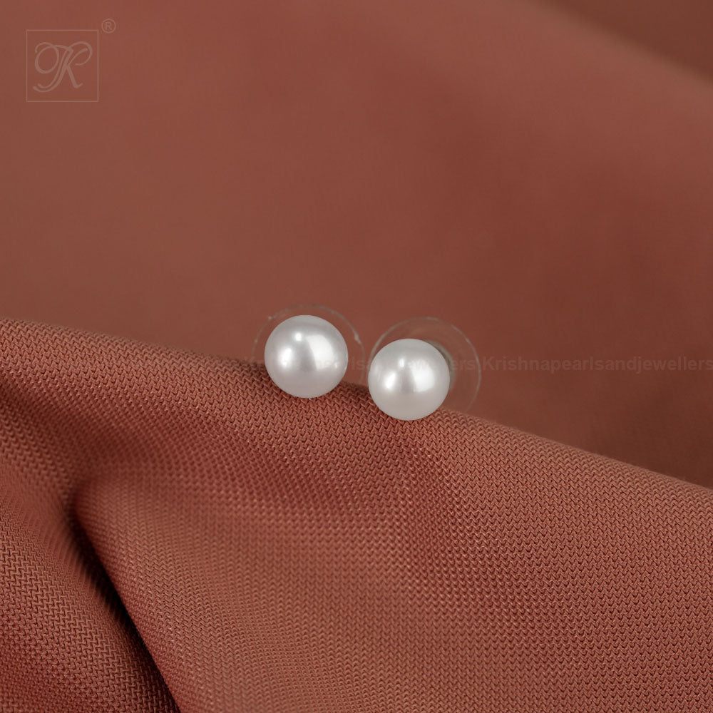 High-Quality Plain Pearl Stud Earrings | Krishna Pearls and Jewellers