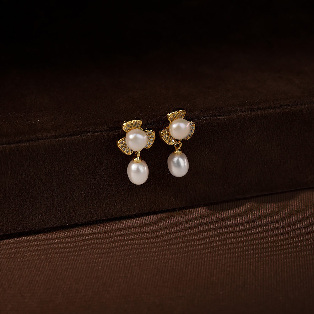 Golden Bloom Drop Pearl Pendant & Earrings | Krishna Pearls and Jewellers