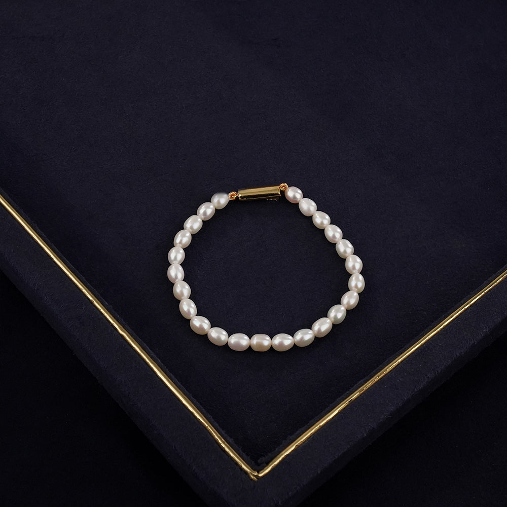 Classic Freshwater Pearl Necklace Set with Pearl Pendant, Matching Earrings & Pearl Bracelet | Timeless Elegant Jewellery Combo Offer