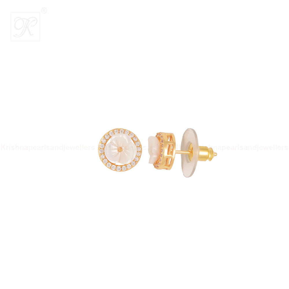 Golden Floral Glow Pendant & Earrings Set | Krishna Pearls and Jewellers