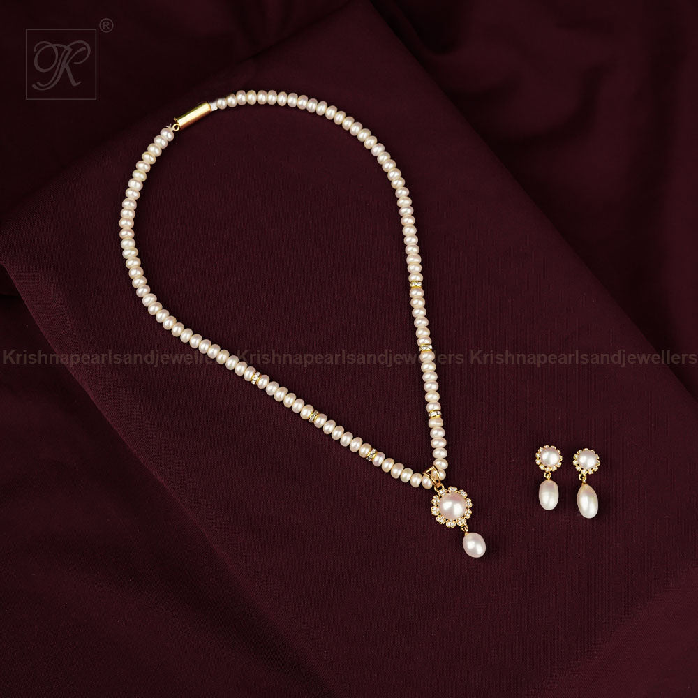 Graceful Elegance Pearl Jewelry Set | Krishna Pearls and Jewellers