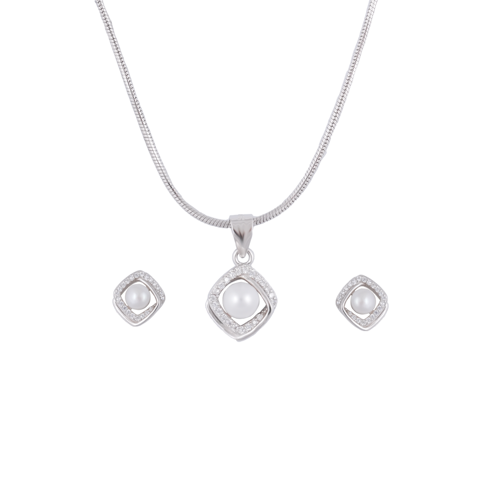 Diamond Frame White Pearl Ensemble | Krishna Pearls and Jewellers