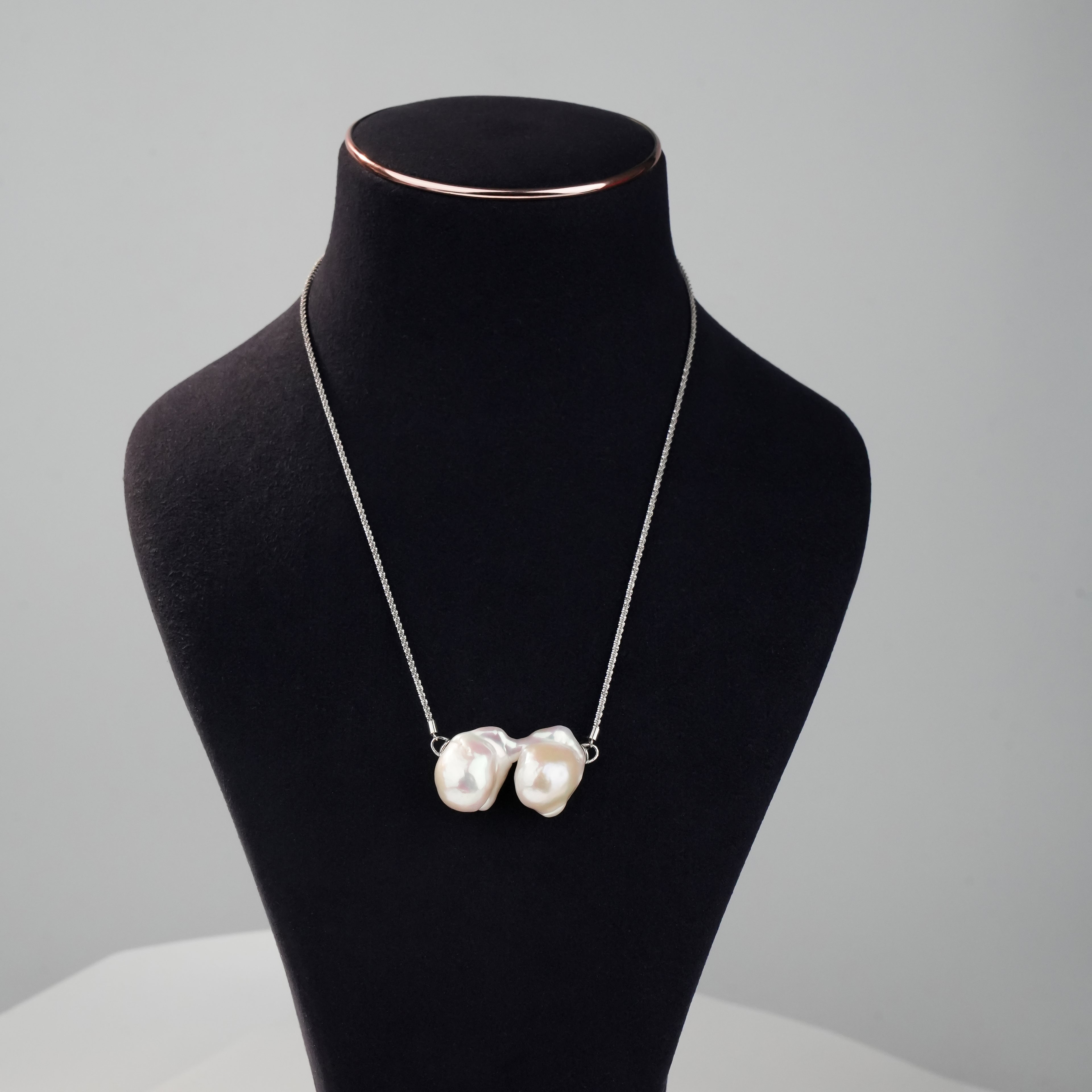 Natural Baroque Pearl Pendant Necklace | Minimalist Freshwater Pearl Jewelry