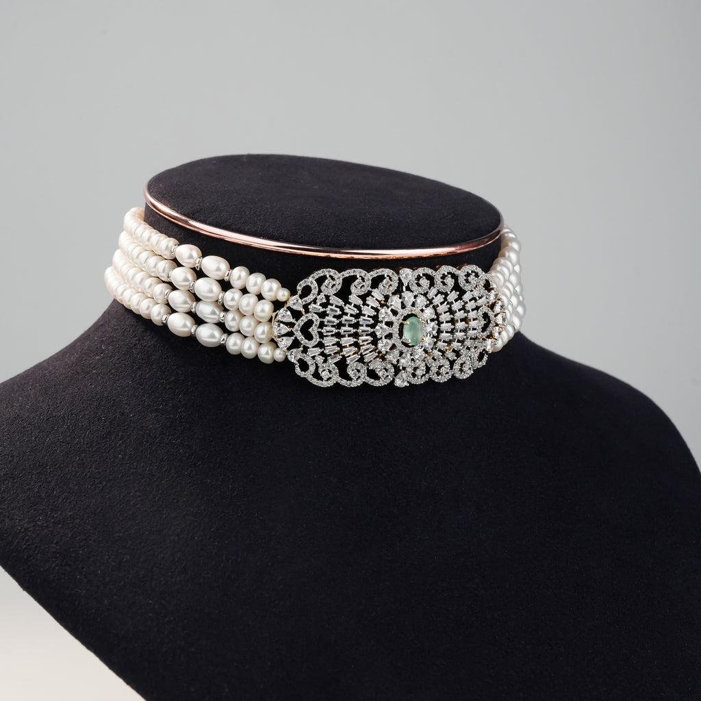 Vintage Freshwater Pearl Choker Set with cubic zirconia  (CZ) Crystal Filigree Centerpiece & Matching Earrings | Luxury Bridal Pearl Jewellery Set