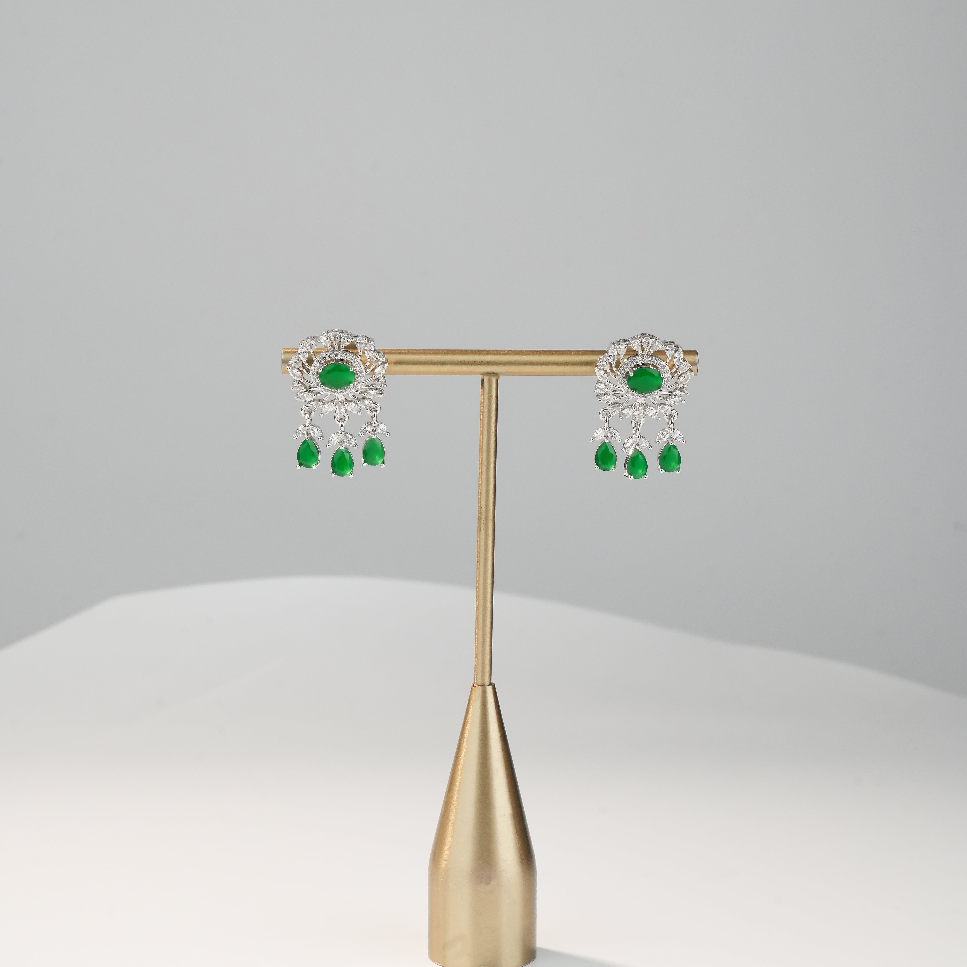 Freshwater Pearl Choker Set with Green Crystal Centerpiece Stone & Matching Earrings | Bridal Statement Pearl Jewellery