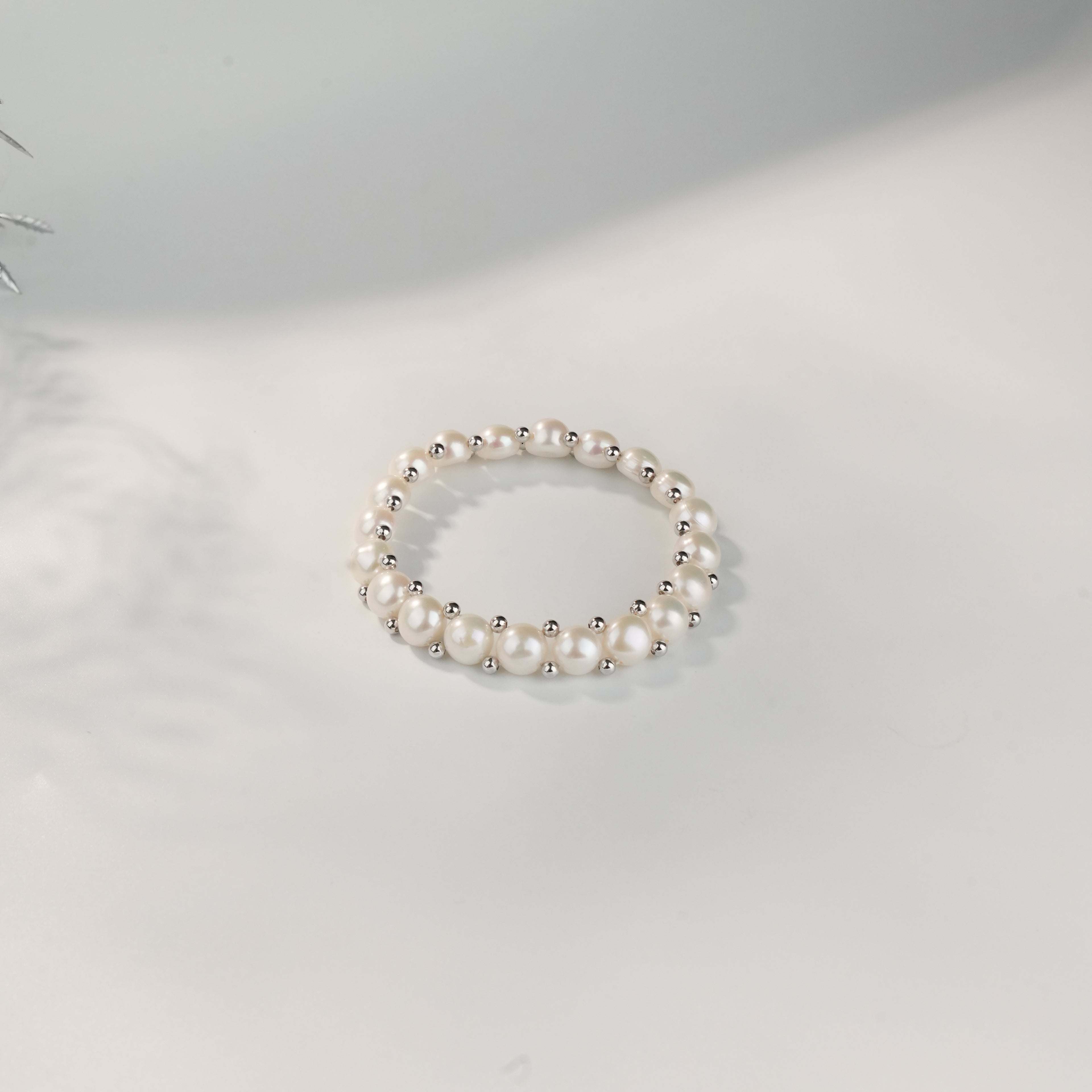 Classic White Pearl Stretch Bracelet | Elegant Freshwater Pearl Beaded Bracelet for Women